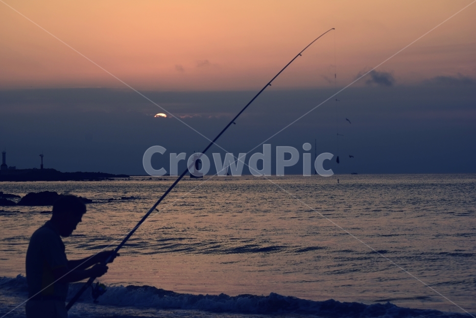 노을,석양,낚시,사람,낚싯대,fishing,human,outdoors,water,person