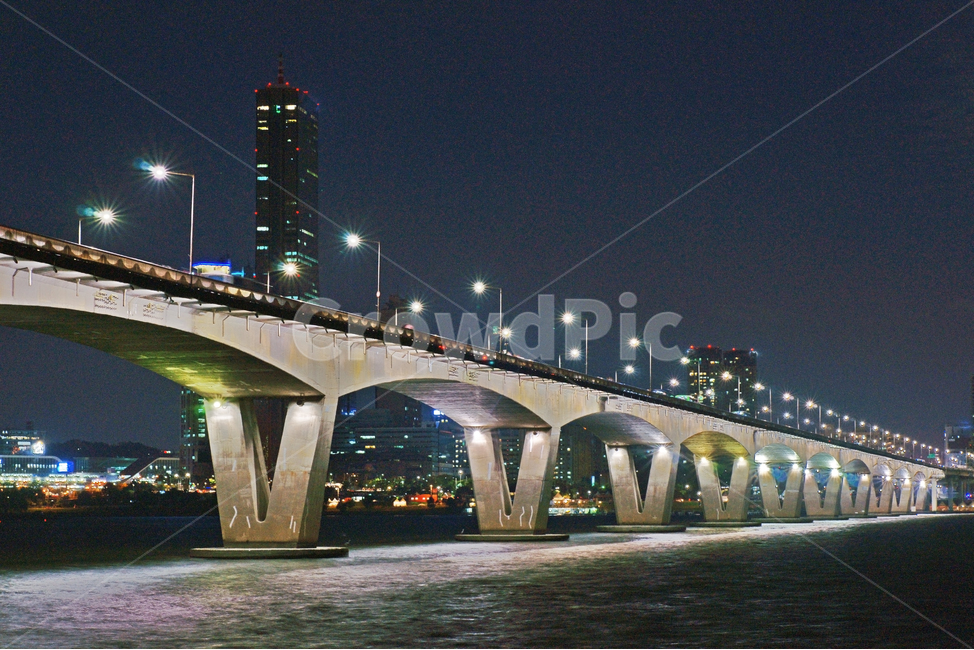 원효대교,한강다리,교량,다리,디비닥공법,야경,한강,조명,야경,밤,풍경,nightscape,night,landscape,road,도로,bridge,building,건물,freeway,고속 도로