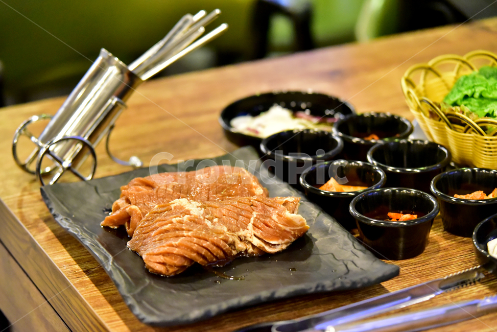 돼지고기,고기,돼지갈비,갈비,식사,음식,요리,meal,meat,food,dish,pork,음식,식재료,요리,food,cook,meal,dishes,food reserves,육류,고기,meat