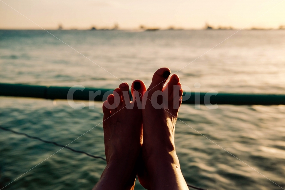발,바다,노을,여유,휴식,배,여행,휴가,traveling,vacation,trip,휴식,힐링,rest,relaxation,healing,사람,인물,인간,human,person,감성,sensible,feeling,연출,컨셉,콘셉,direction,concept