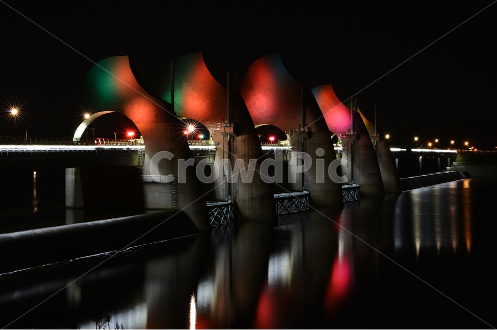 water,물,nature,자연,outdoors,옥외,river,강,광주,남구,승촌보,승촌보야경,야경,lighting,조명,architecture,건축물,반영,야경,밤,풍경,nightscape,night,landscape