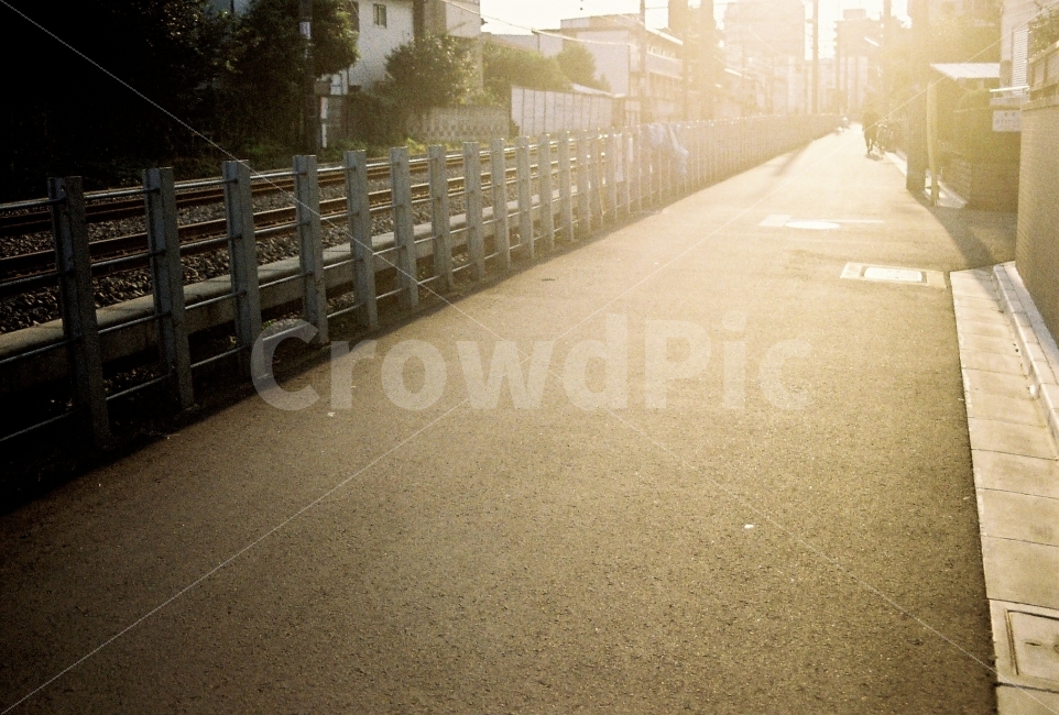 도쿄,노을,기찻길,필름카메라,골목길,도시,풍경,city,landscape,감성,sensible,feeling