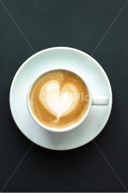 close up,Cafe Latte,latte art,Espresso,cappuccino,milk,menu,cafe,Barista,coffee cup,coffee,beverage,fresh,Caffeine,object