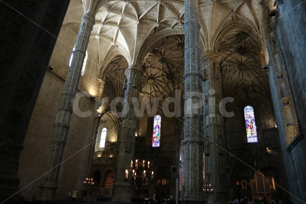 스페인,유럽,여행,성당,교회,건축물,바르셀로나,spain,Europe,불빛,건물,해외,외국,세계,foreign,oversea,world,종교,신앙,religion,belief,faith