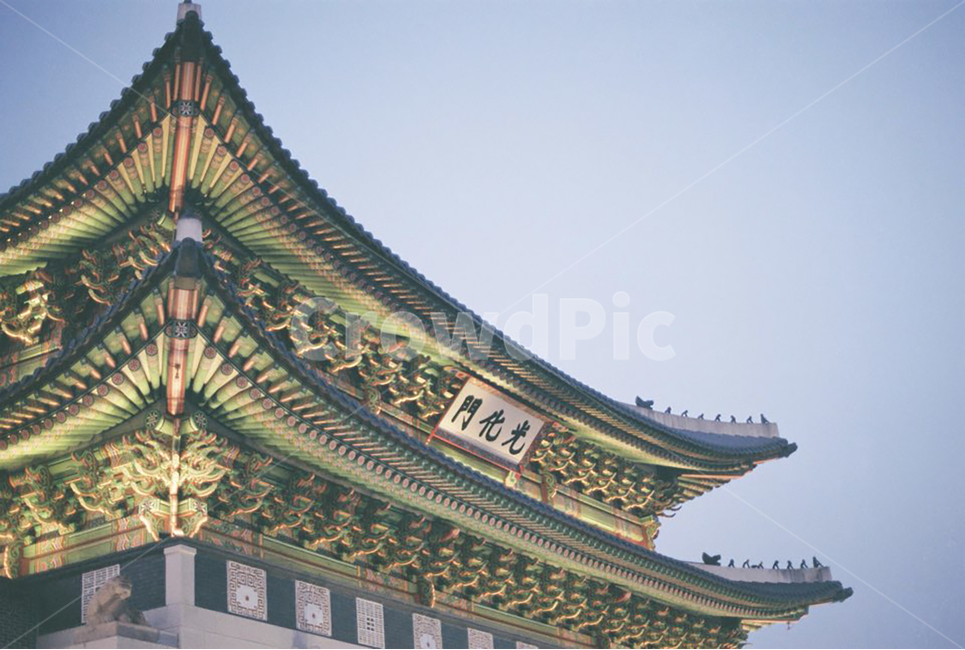 광화문,전통,문양,야간,서울,야경,밤,풍경,nightscape,night,landscape,한국전통,한국문화,korean traditional,korean culture,랜드마크,landmark,tourist attraction,한국랜드마크,한국관광지,한국명소,korea landmark,korea tourist attraction,감성,sensible,feeling,건축물,건물외관,exterior,building,structure,architecture,construction,pagoda,탑,건물,shrine,신사,worship,예배