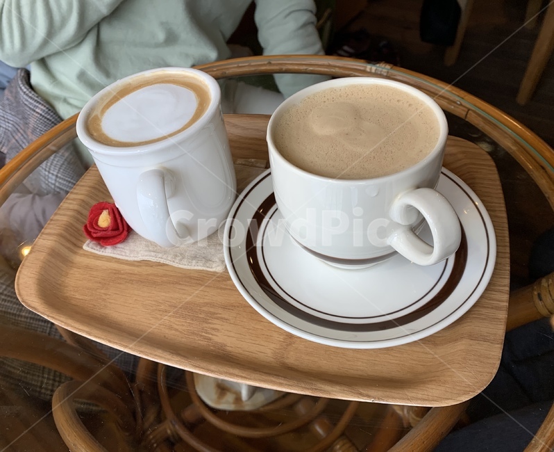 카페,커피,cafe,coffee,디저트,sweet,휴식,컵,데이트,coffeecup,pottery,도기류,saucer,받침접시,cup,커피컵