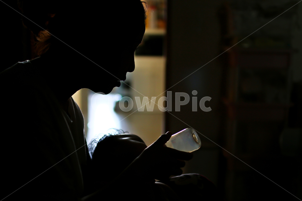 모정,모녀,육아,실루엣,감성사진,보살핌,가족,희생,애정,엄마,유대감,아기,딸,친밀감,책임감,보호,human,인간,person,사람,사람,인물,인간,human,person,가족,패밀리,family,인물실루엣,사람실루엣,character silhouette,human silhouette