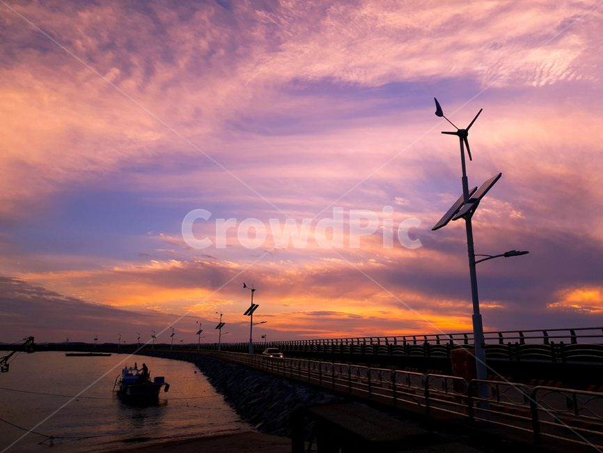 남당리,바다,풍경,배,노을,일몰,구름,산업,industry,industrial,어업,fishery,fishing industry