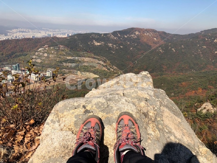 산,산정산,등산화,산세,등산,사람,인물,인간,human,person,신체일부,몸,body