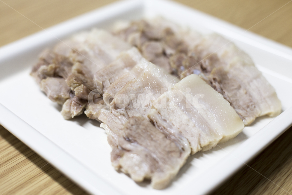 보쌈,야식,돼지고기,음식,식사,food,bossam,푸드,pork,한국음식,저녁,음식,식재료,요리,food,cook,meal,dishes,food reserves,육류,고기,meat,한식,한국음식,한국요리,korean food,korean dishes,korean meal,korean cook