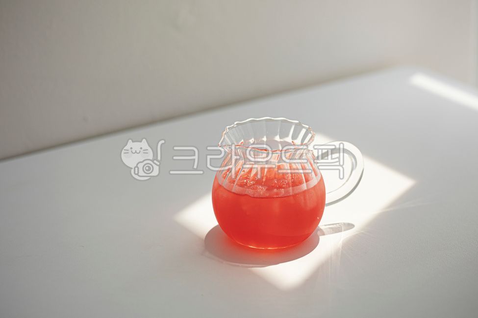 주스,수박주스,과일주스,음료,유리컵