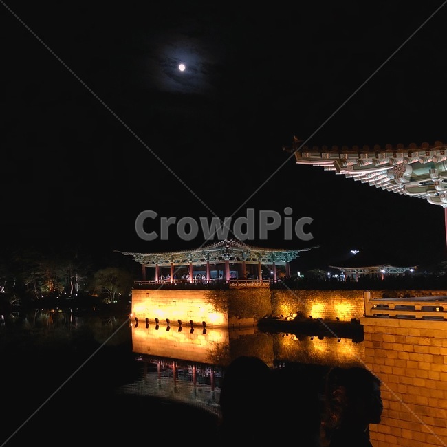 안압지,동궁과월지,안압지야경,동궁과월지야경,경주야경,야경,밤,풍경,nightscape,night,landscape,한국전통,한국문화,korean traditional,korean culture,랜드마크,landmark,tourist attraction,한국랜드마크,한국관광지,한국명소,korea landmark,korea tourist attraction,건축물,건물외관,exterior,building,structure,architecture,construction,건물