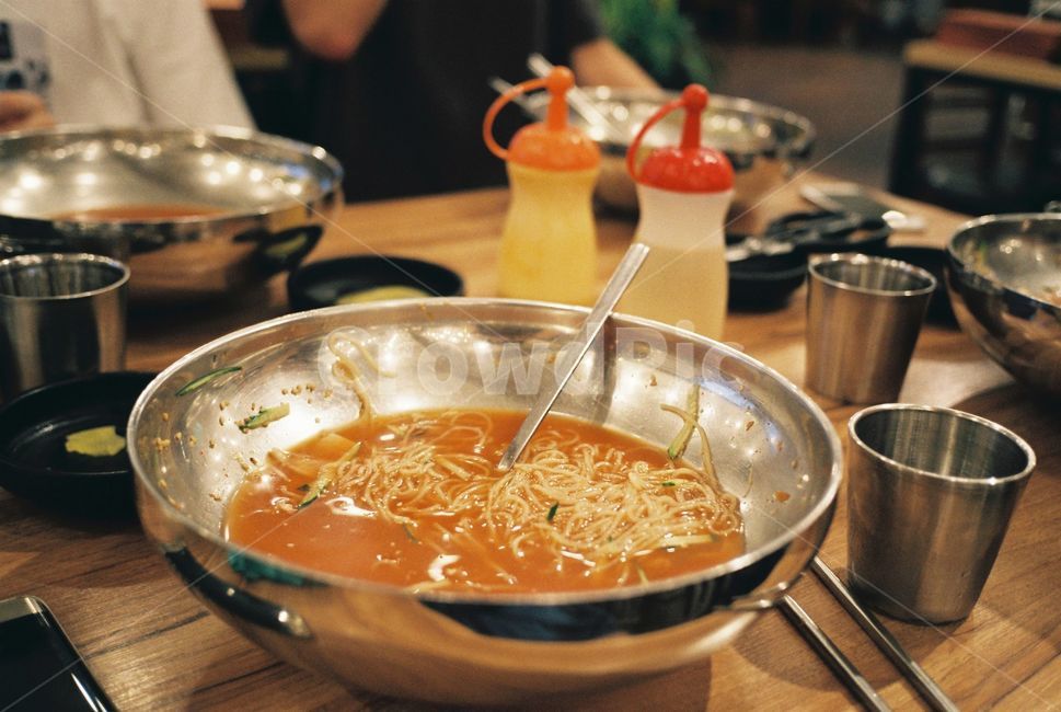 밀면,냉면,부산밀면,음식,부산냉면,음식,식재료,요리,food,cook,meal,dishes,food reserves,면류,면요리,noodles