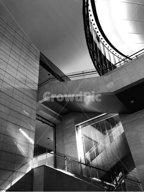 흑백,햇빛,그림자,용산,계단,흑백,모노톤,monochrome,black and white,인테리어,실내디자인,interior design