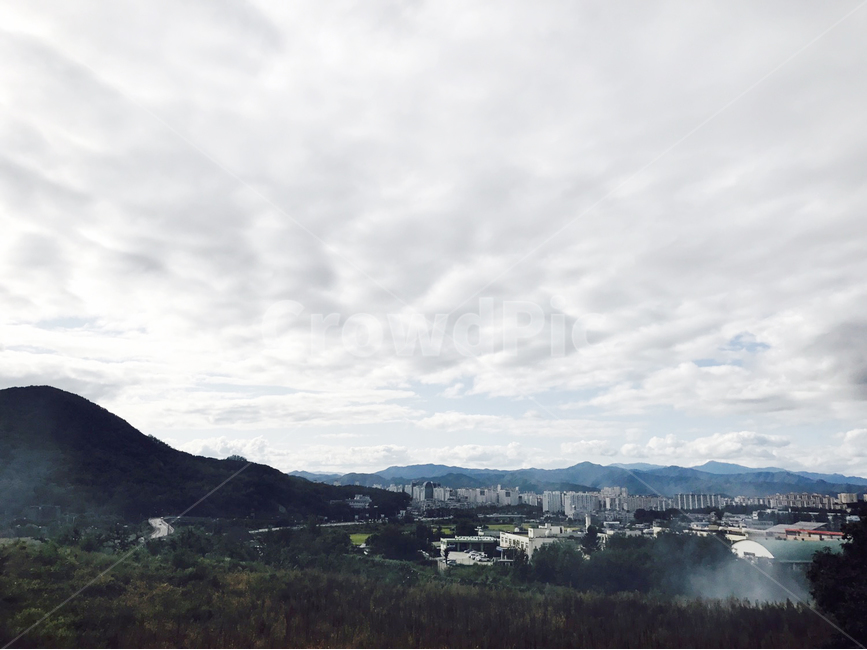 하늘,구름,비온뒤,산,도시전경,도시,풍경,city,landscape,nature,자연,outdoors,옥외,경치,scenery