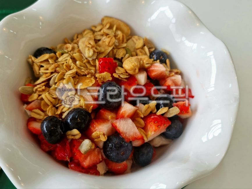 yogurt,Greek yogurt,brunch