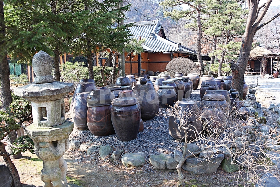장독대,항아리,단지,독,풍경,토기,옹기