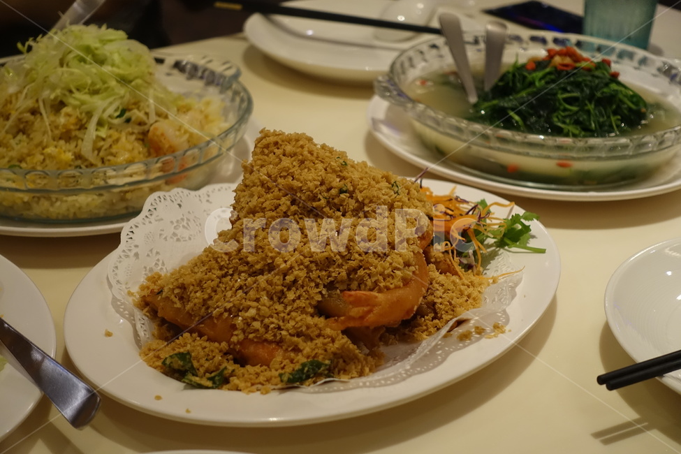 chinesefood,garlic,singaporefood,galicshirimp,Garlic Shrimp,Garlic Flakes,singapore food,Chinese food,food,shirimp