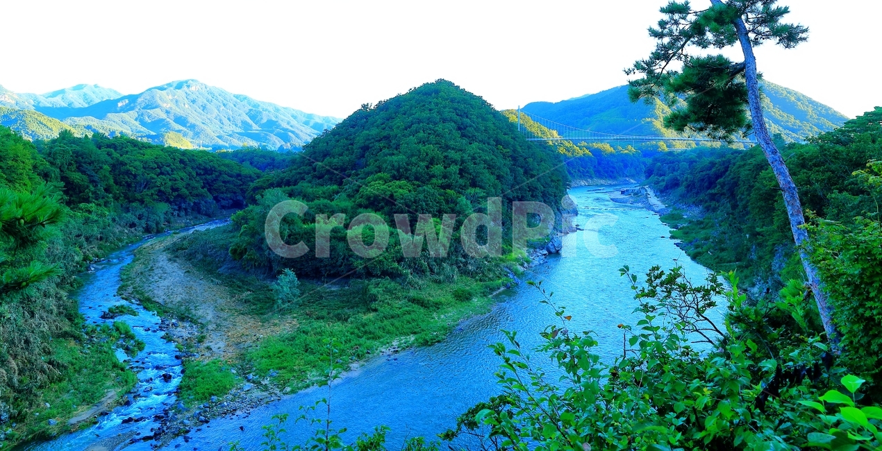 한탄강,주상절리,하늘다리,강,폭포,비둘기낭폭포,용암,자연,풍경,nature,landscape,한국자연풍경,한국자연경관,korea nature landscape,outdoors,옥외,water,물