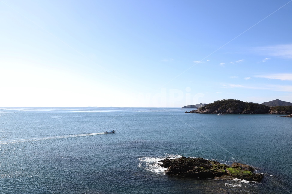 하늘,바다,감성,고군산군도,섬,해변,쥐똥섬,배,선유도,낚시,무녀도,자연,풍경,nature,landscape,한국자연풍경,한국자연경관,korea nature landscape,promontory,곶,land,땅,outdoors,옥외,ocean,대양,sea,water,물