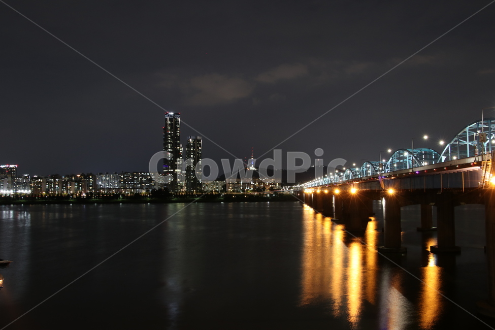 야경,한강,동작대교,가로등,반영,야경,밤,풍경,nightscape,night,landscape,water,물,waterfront,워터 프론트