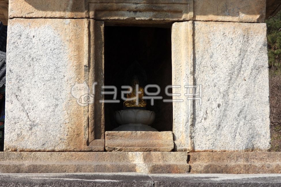,Gumi Jukjang Fivestory Stone Pagoda,stone pagoda,No 130,Jukjangri 5story stone pagoda,Seonsan Jukjangdong 5story stone pagoda,Unified Silla period,national,treasure,tower,Mojeon Stone Pagoda,fivestory,Beomnyun Temple,National Treasure No 130,Jukjang Five