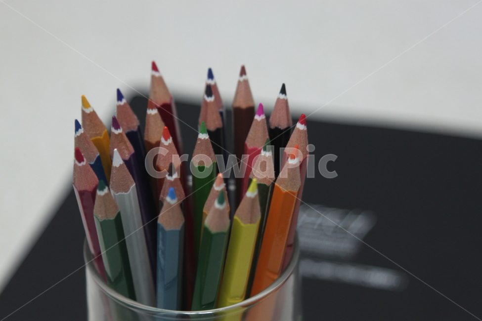 색연필,colorpencil,그림그리기,그림도구,색칠,학용품,문구류,사무용품,school supplies,stationery,office supplies