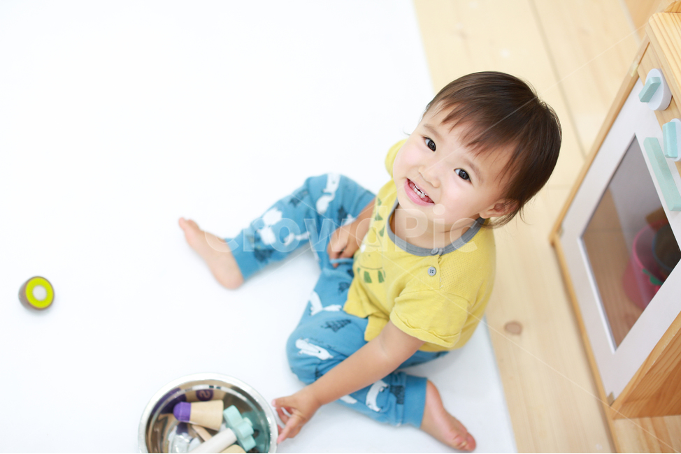 아기,키즈카페,베이비카페,놀이방,주방놀이,baby,소꿉놀이,장난감놀이,사람,인물,인간,human,person,어린이,어린아이,child,children,kid