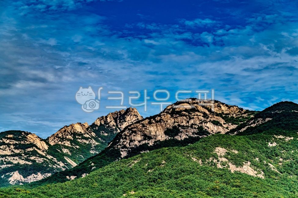 북한산,은평구,은평한옥마을,은평구한옥마을,한옥,한옥마을,한국,대한민국,서울,korea,seoul,hanok,koreanstylehouse,traditionalkoreanvillage,hanokvillage,hanokmaul,한국문화,한국전통,전통문화,한국풍경,한국자연,서울풍경,서울자연,풍경,landscape,경치,scenery,scene,view,하이행글,aerialview,nature,자연,mountainrange,산맥,outdoors,옥외,mountain,산