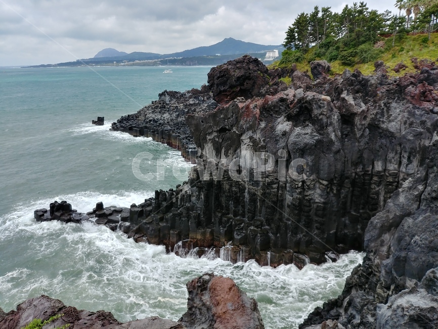 nature,자연,cliff,낭떠러지,outdoors,옥외,promontory,곶,제주도,주상절리,sea,바다,자연,풍경,nature,landscape