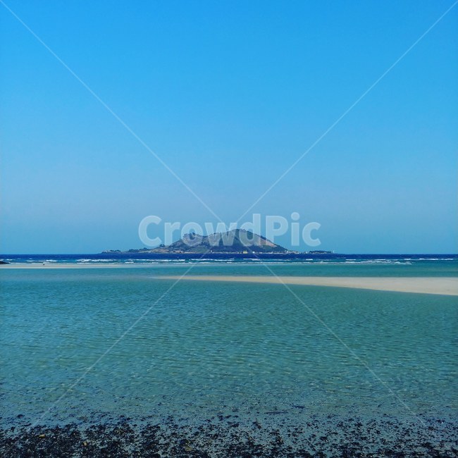 제주,제주도,바다,청량,하늘바다,자연,풍경,nature,landscape,한국자연풍경,한국자연경관,korea nature landscape,outdoors,옥외,land,땅,water,물,sea,ocean,대양,shoreline,해안선,coast,연안