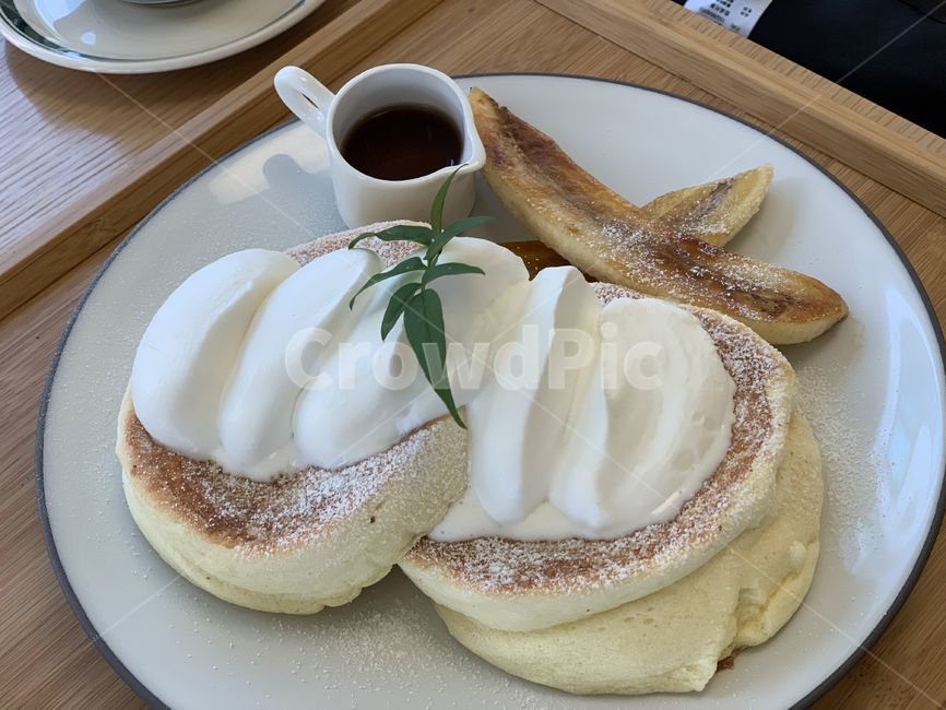 카페,bread,빵,food,디저트,수플레,팬케이크,fancake,음식,식재료,요리,food,cook,meal,dishes,food reserves,디저트,간식,후식,dessert,snack