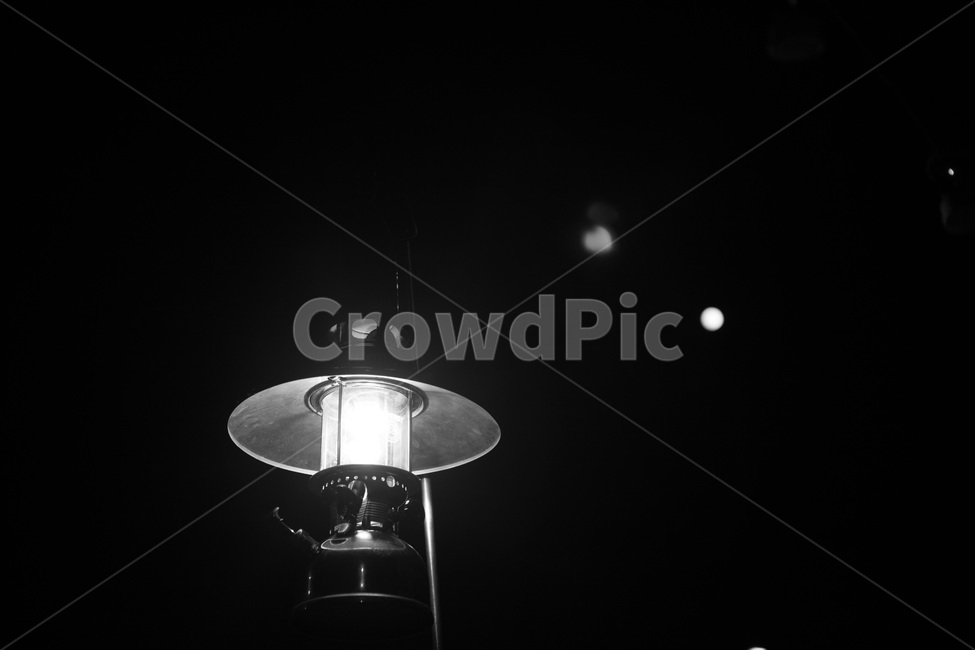 lamp,램프,lighting,조명,불,빛,캠핑,감성,불빛,감성사진,야경,camping,배경화면,야경,밤,풍경,nightscape,night,landscape,흑백,모노톤,monochrome,black and white