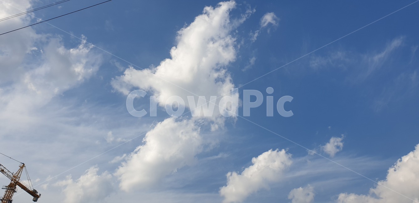 하늘,구름,하늘색,흰색,흰구름,바람,맑은날,자연,풍경,감성,여름하늘,힐링,하얀색,nature,landscape,cloud