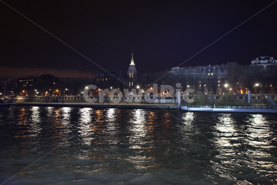 프랑스,파리,세느강,불빛,강물,야경,밤,풍경,nightscape,night,landscape,랜드마크,landmark,tourist attraction,해외,외국,세계,foreign,oversea,world,세계도시풍경,해외도시풍경,외국도시풍경,world cityscape,세계랜드마크,해외랜드마크,외국랜드마크,world landmark,world tourist attraction,architecture,건축물,steeple,뾰족한 탑,building,건물,spire,첨탑,tower,탑,water,물