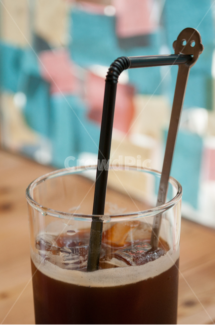 커피,카페,coffee,아메리카노,빨대,유리잔,웃음,커피,카페,coffee,cafe