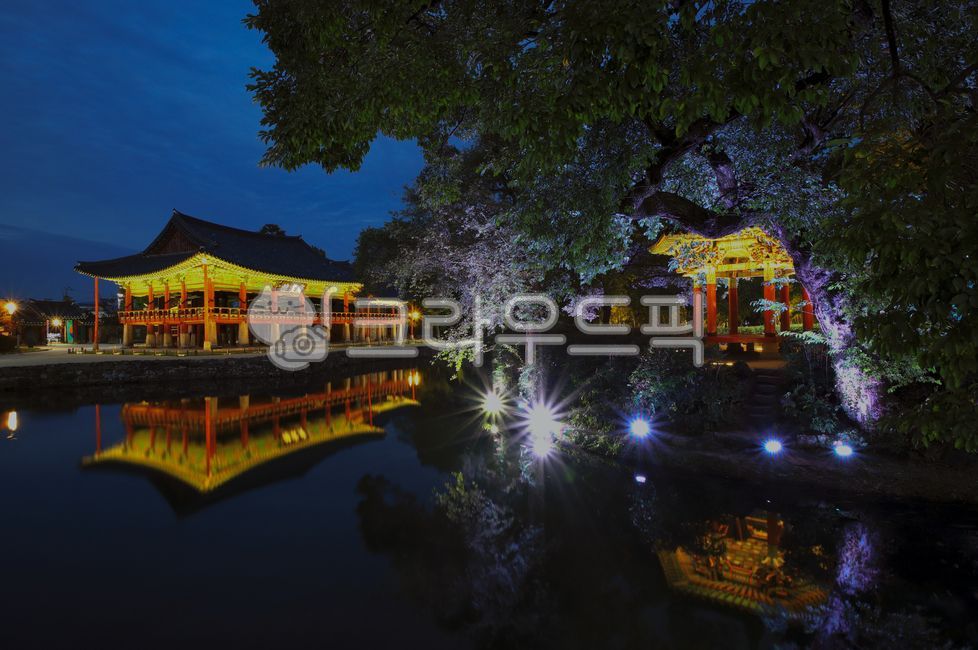 광한루,장노출,야간,밤,하늘,공원,한옥,불빛