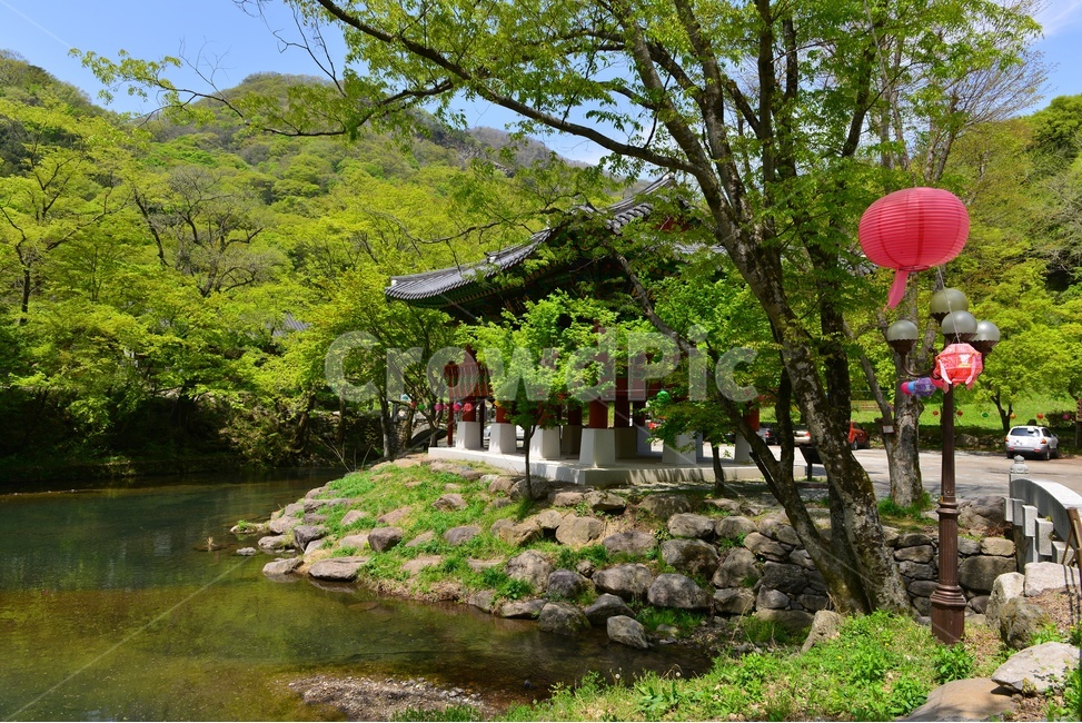 lake,호수,building,건물,architecture,건축물,stream,흐름,장성,백양사,신록,연두색,봄,계절,nature,백암산,쌍계루,반영,자연,water,물,outdoors,옥외