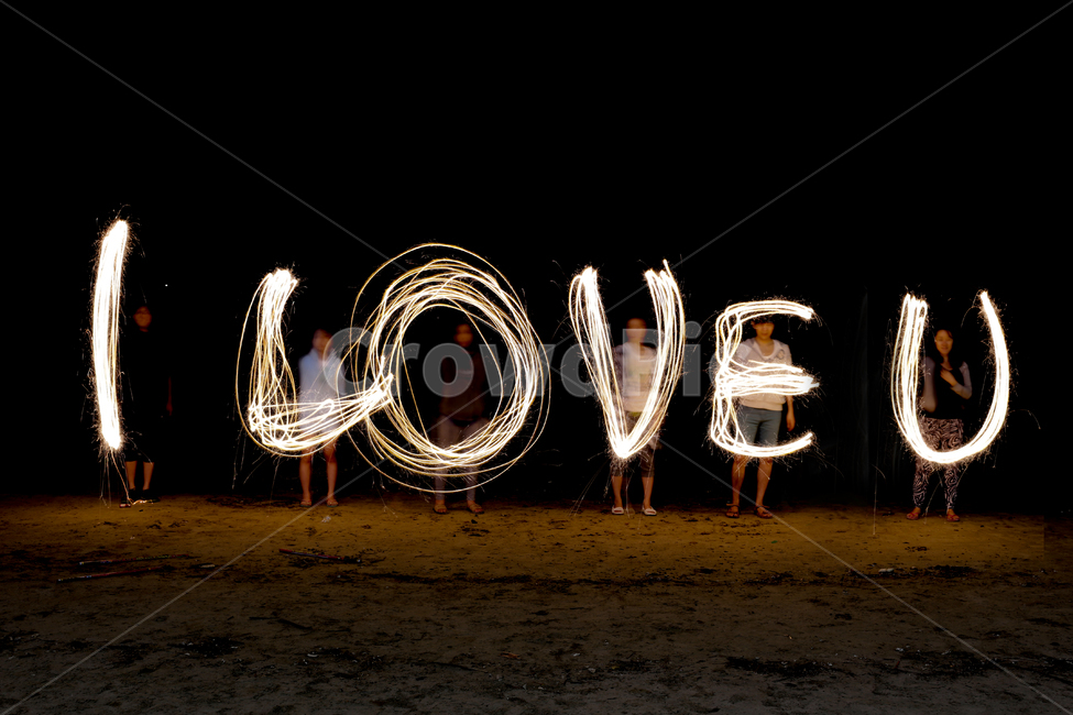 iloveyou,폭죽,밤,바다,추억,불꽃놀이,해변,바다,beach,sea,야경,밤,풍경,nightscape,night,landscape,감정표현,기분,feeling,emotion,연출,컨셉,콘셉,direction,concept