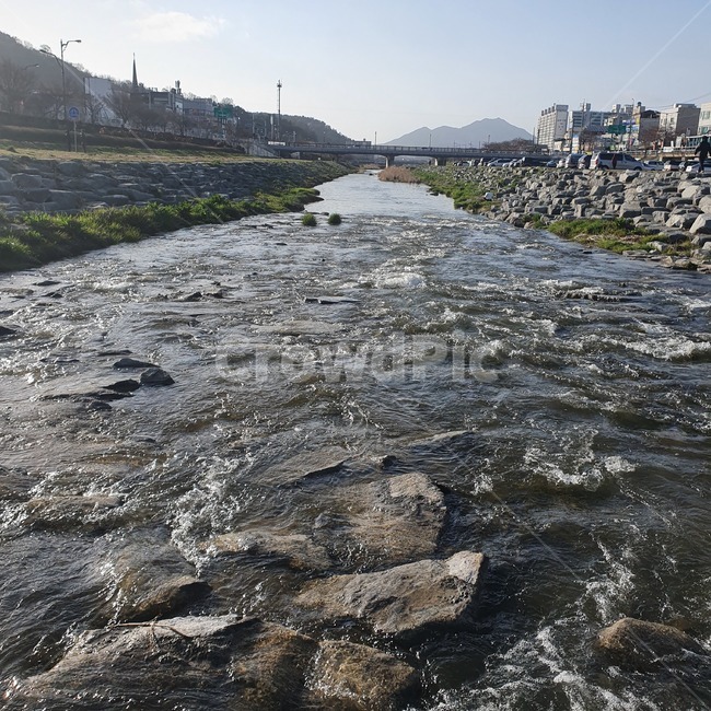 nature,자연,강,천변,강가,바위