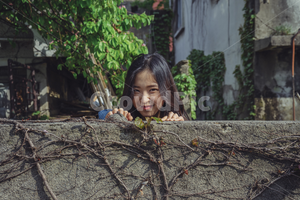 얼굴,표정,face,장난,고독,sad,감정,감성,인물사진,portrait,사람,인물,인간,human,person,얼굴표정,facial expression,face,여성,여자,woman,female,lady,감정표현,기분,feeling,emotion,빈티지사진,빈티지느낌,빈티지감성,vintage