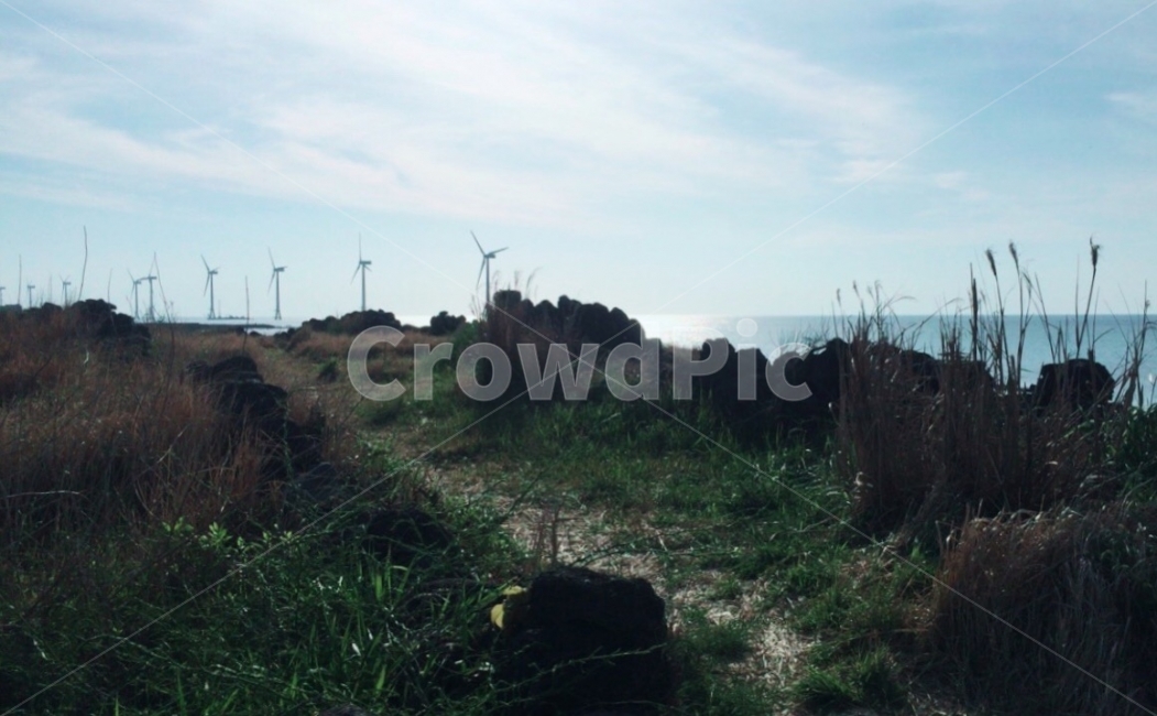 제주도,현무암,해안,바다,해안도로,신창풍차해안도로,드라이브,여행,힐링,인기관광지,해변,경치,자연,풍경,nature,landscape,한국자연풍경,한국자연경관,korea nature landscape,제주도,jeju,jeju island,machine,기계,motor,모터,engine,엔진
