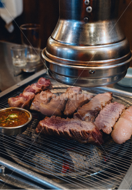 돼지고기,목살,pork,고기,맛집,구이,food,음식,식재료,요리,food,cook,meal,dishes,food reserves,육류,고기,meat,한식,한국음식,한국요리,korean food,korean dishes,korean meal,korean cook