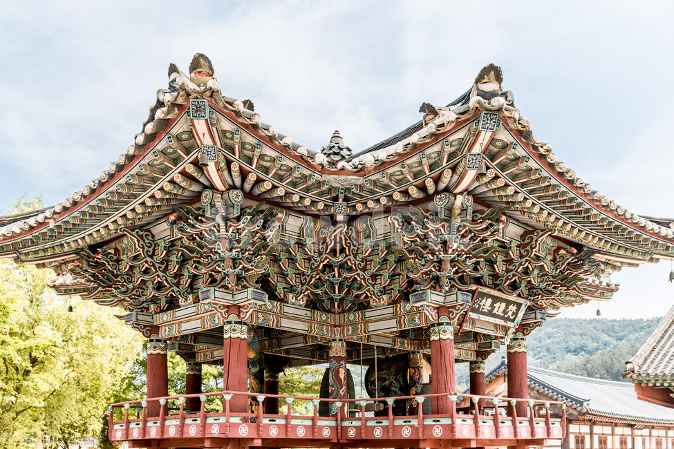 종각,범종,사찰,단청,문양,선,무늬,전통,문화유산,한국전통,한국문화,korean traditional,korean culture,종교,신앙,religion,belief,faith,건축물,건물외관,exterior,building,structure,architecture,construction