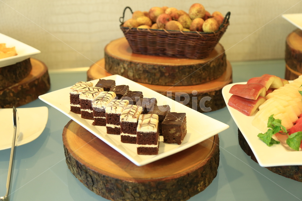 빵,초코빵,케익,bread,cake,접시,음식,food,dish