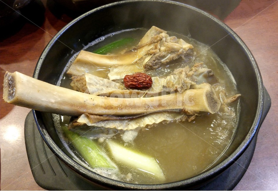 갈비탕,왕갈비탕,소갈비탕,한식,뼈갈비탕,음식,식재료,요리,food,cook,meal,dishes,food reserves,한식,한국음식,한국요리,korean food,korean dishes,korean meal,korean cook