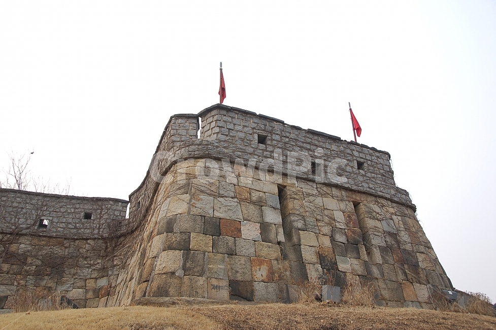 수원,수원화성,유네스코,유네스코문화유산,문화재,한국,코리아,전통,성곽,한국전통,한국문화,korean traditional,korean culture,랜드마크,landmark,tourist attraction,한국랜드마크,한국관광지,한국명소,korea landmark,korea tourist attraction,건축물,건물외관,exterior,building,structure,architecture,construction