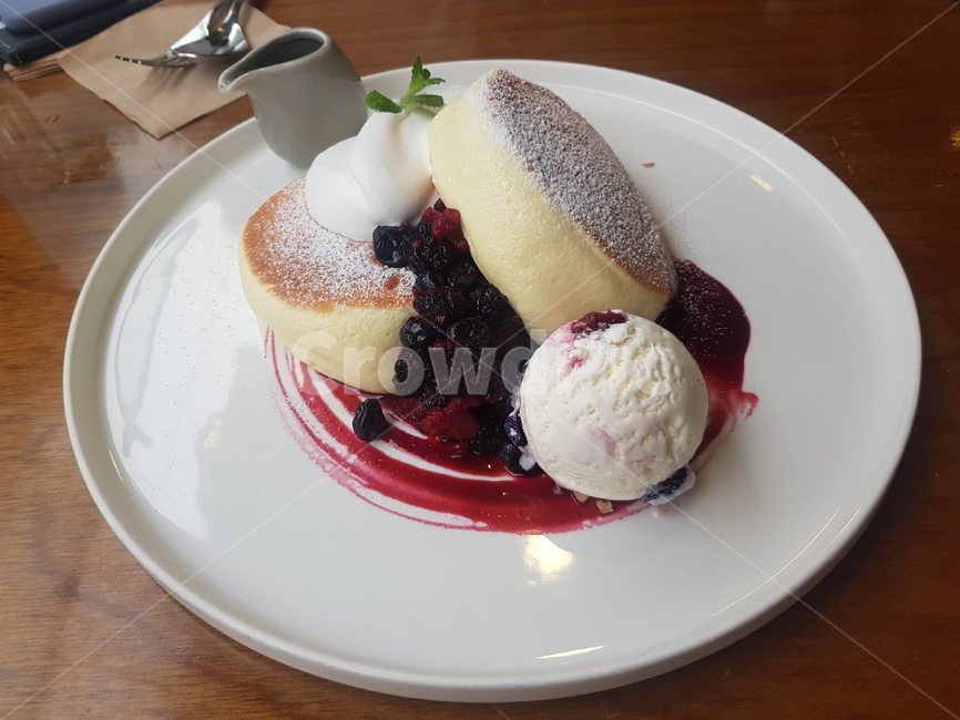 수플레,팬케이크,아이스크림,디저트,dessert,pancake,icecream,cafe,음식,식재료,요리,food,cook,meal,dishes,food reserves,디저트,간식,후식,dessert,snack