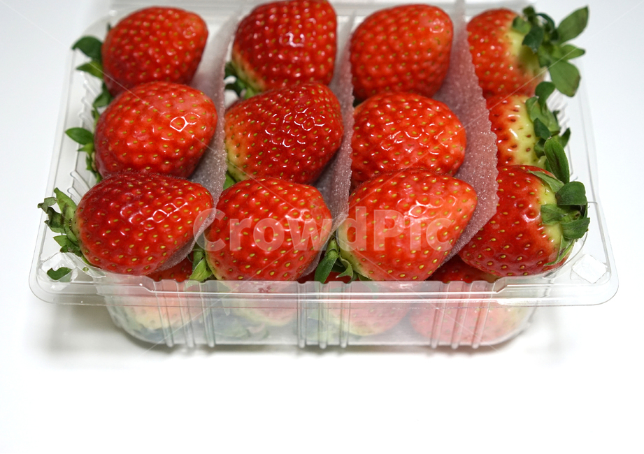 딸기,strawberry,과일,음식,겨울철과일,빨강,레드,red,베리,음식,식재료,요리,food,cook,meal,dishes,food reserves,과일,열매,fruit