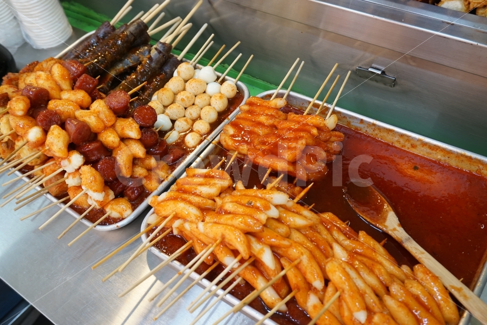 떡꼬치,순대꼬치,떡소세지꼬치,메추리알꼬치,분식,음식,식재료,요리,food,cook,meal,dishes,food reserves,디저트,간식,후식,dessert,snack